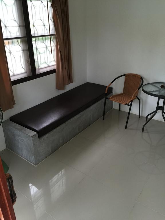 Thiptara Houses 湄南海滩 客房 照片